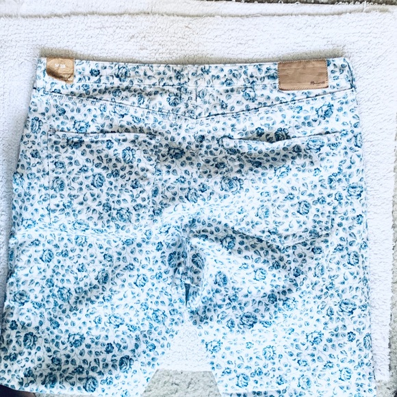 Madewell Floral Jeans - Picture 4 of 5